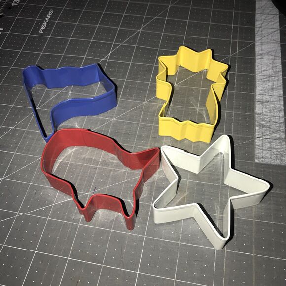Vtg Wilton Cookie Cutters Set of 4 Patriotic Flag Shooting Star USA Map - Picture 1 of 4